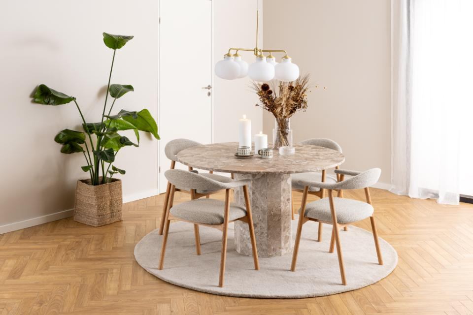 Eetkamer tafel