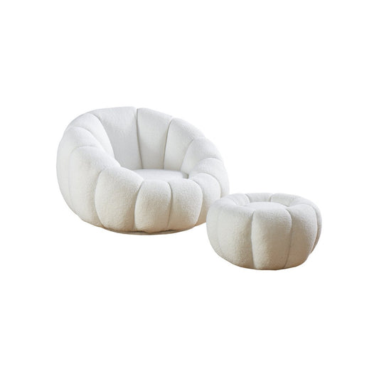 Fauteuil- en krukset gemaakt van wit teddybont