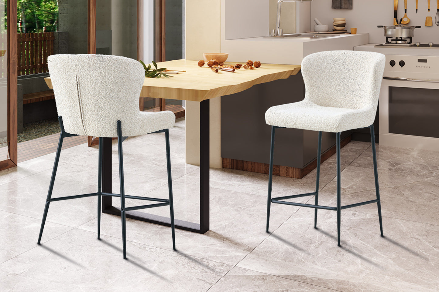 Tellerstoel 'Lisa' Bouclé Ecru