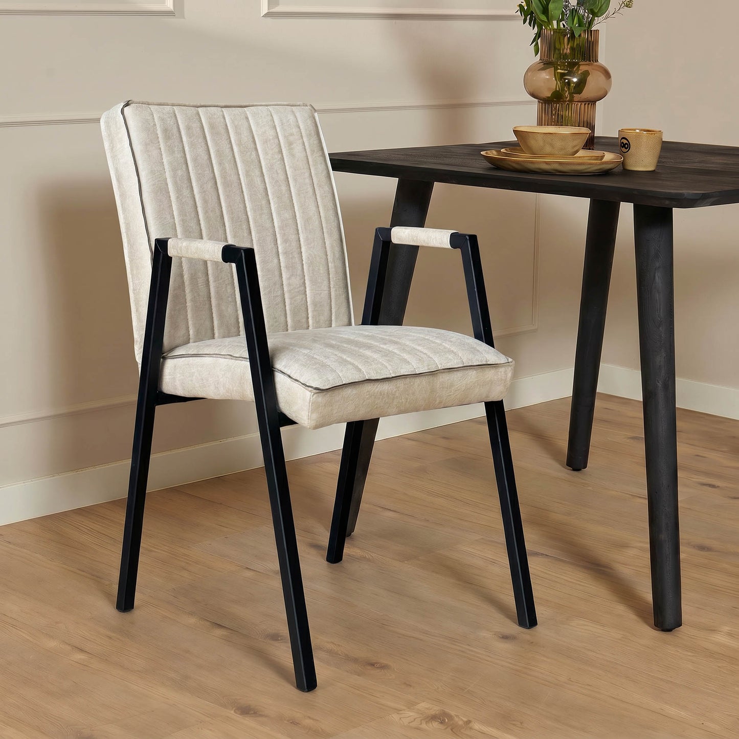 Eetkamerstoel Tivoli Bull | Beige | Met armleuning