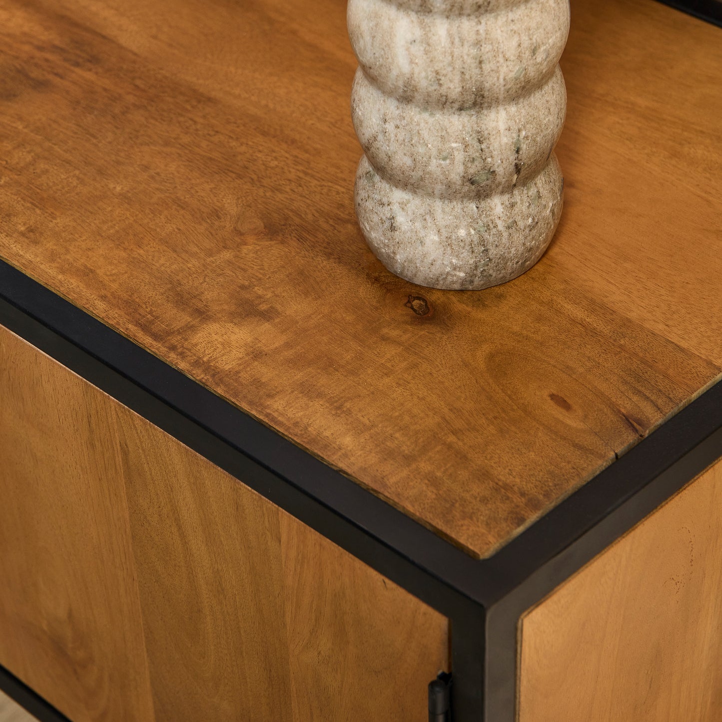 Tv-meubel Denver | Mangohout en staal | 240 cm